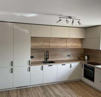 WhatsApp Image 2024-11-26 at 07.34.26